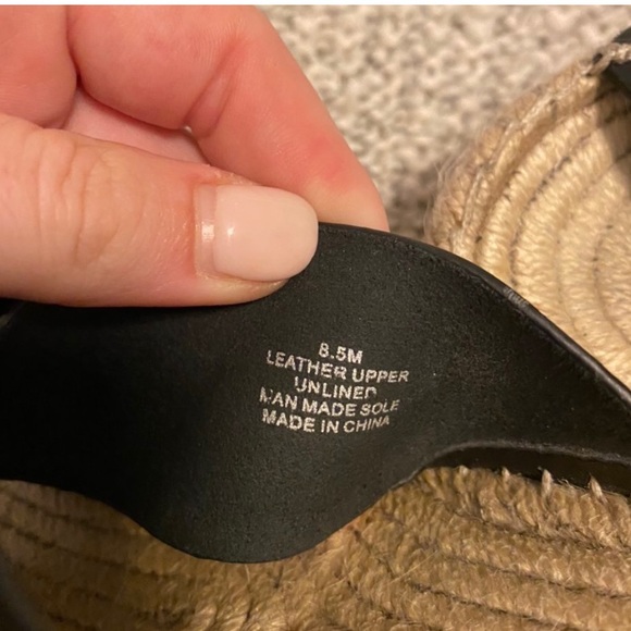 Gianni Bini Platform Wedges - Picture 3 of 4